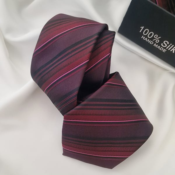 Necktie